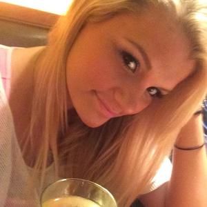 Meet your Posher, Gabrielle